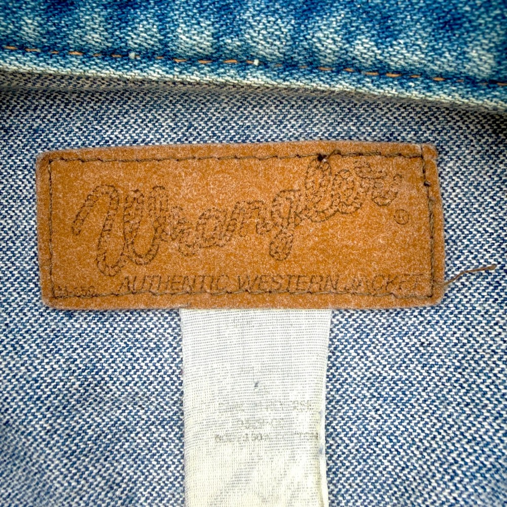 Vintage Wrangler Mens Authentic Western Denim Trucker Jacket Medium Wash Blue XL - Picture 5 of 8